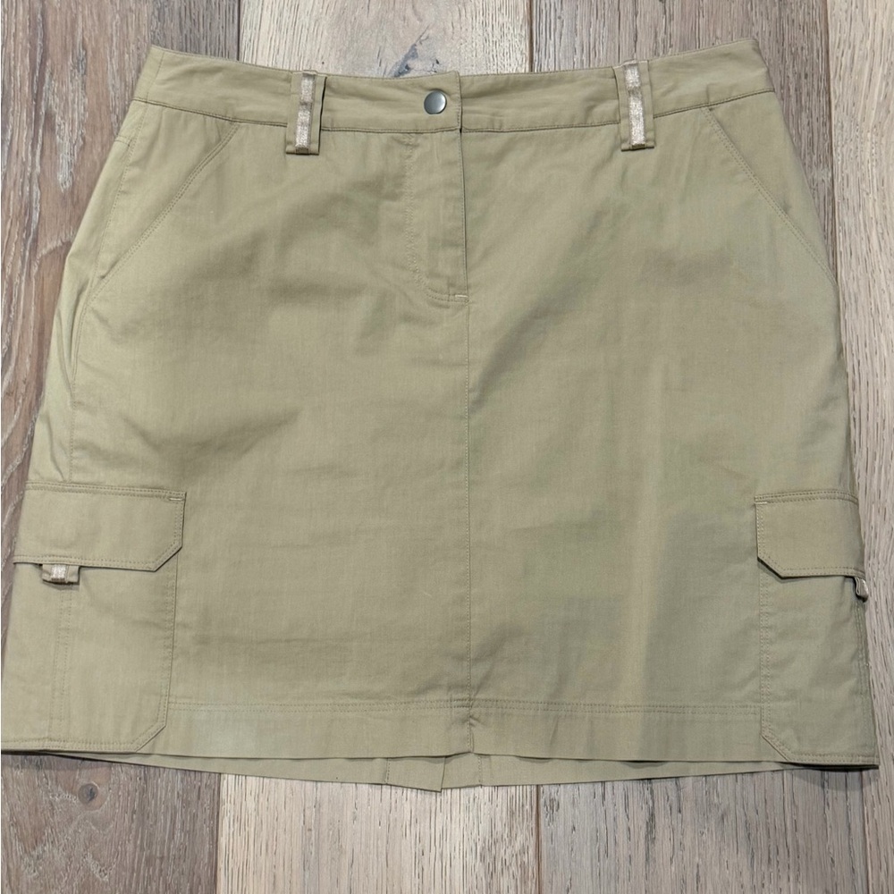 Tommy Bahama Tan Cargo Style Stretch Skort
